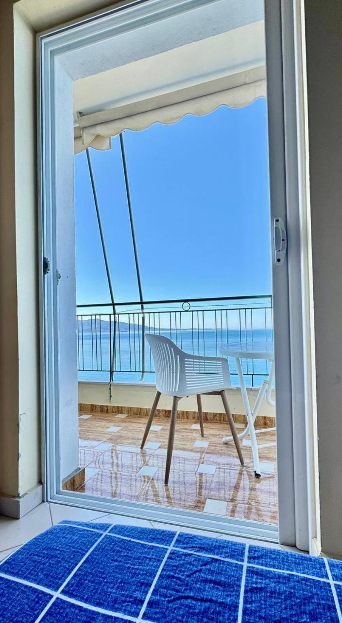 Sail Sea View Apartments Sarandë 外观 照片